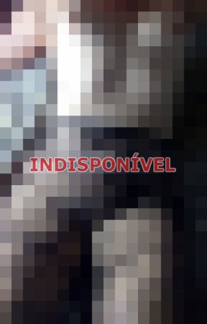 ela é uma gatinha de corpo estilo mignon, uma puta super doce e discreta, que vai beijar com paixão teu corpo todo. - escort em Porto Alegre