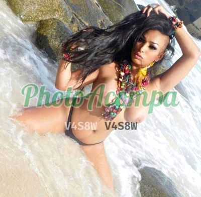 Monik Lestrange, travesti em Bela Vista (SP)