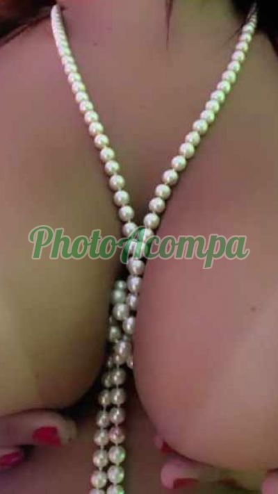 Cleo Lisboa, escort no Costa Azul (Salvador)