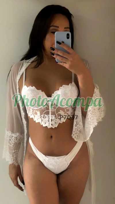 Adriana Macedo (11) 97454-8158, travesti na Zona Norte (SP)