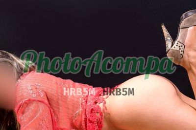 Laura, acompanhante em São José dos Campos