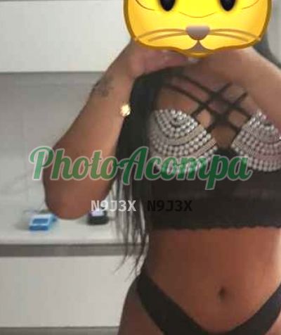 Karol, acompanhante em Cuiabá