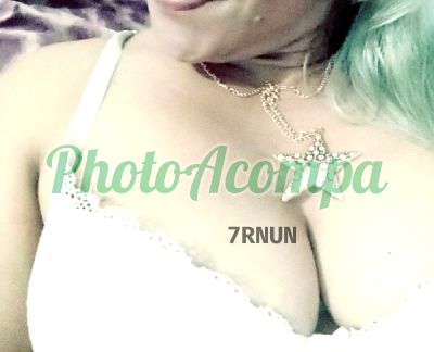 Luiza, garota de programa em Curitiba