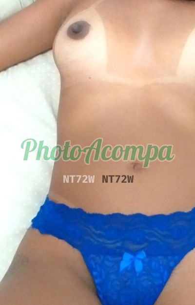 Julie (81) 98298-8964 - Escort em Boa Viagem