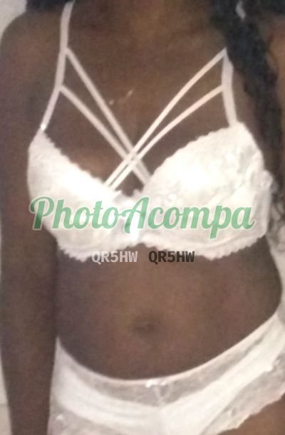 Lorrany Santos, escort em São Vicente
