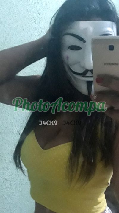 Luiza, garota de programa em Curitiba