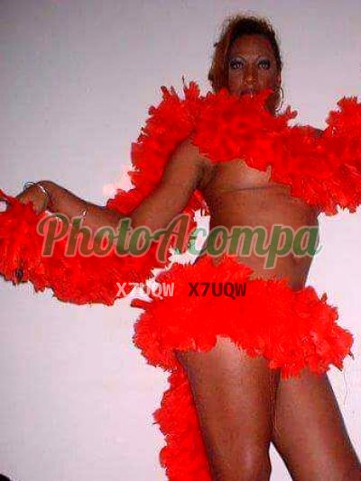 Pâmela Wellhs, transex em São Vicente