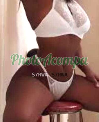 Isa Moraes, escort no Guarujá
