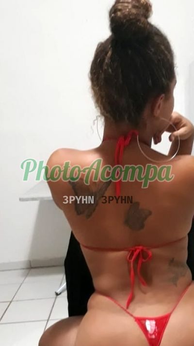 Samira, travesti em Boa Viagem (Recife)