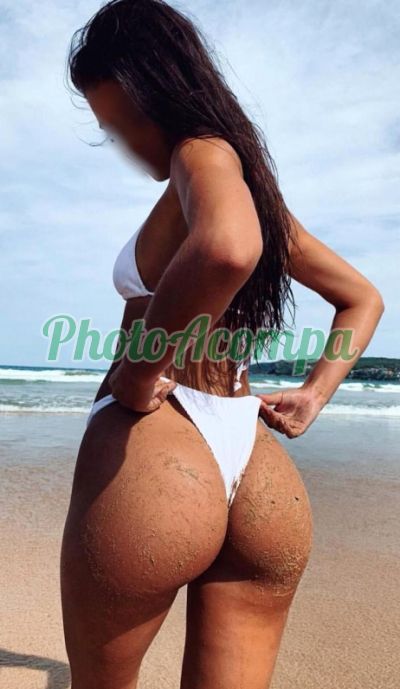Marcela, garota de programa em Niterói