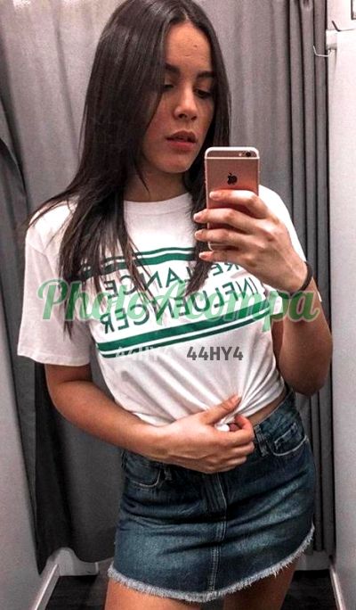 Cléo, garota de programa em Copacabana (RJ)