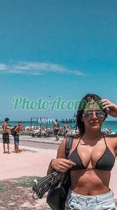 Cléo, garota de programa em Copacabana (RJ)