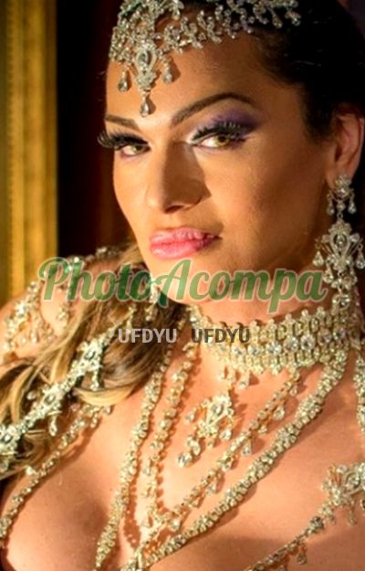 Vanessa, travesti em Santa Cecília (SP)
