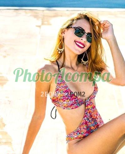 Júlia, garota de programa em Copacabana (RJ)