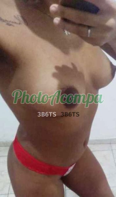 Débora, acompanhante em Niterói