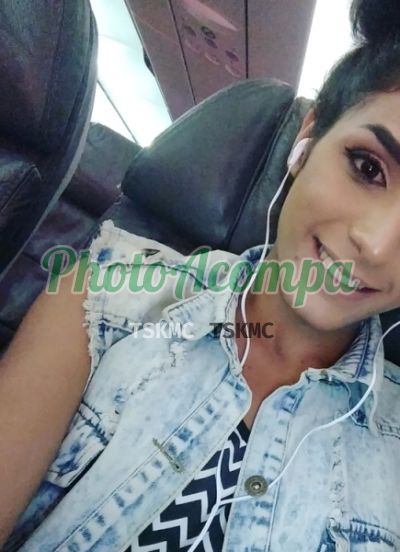 Vitória Tavares, transex no Centro (SP)