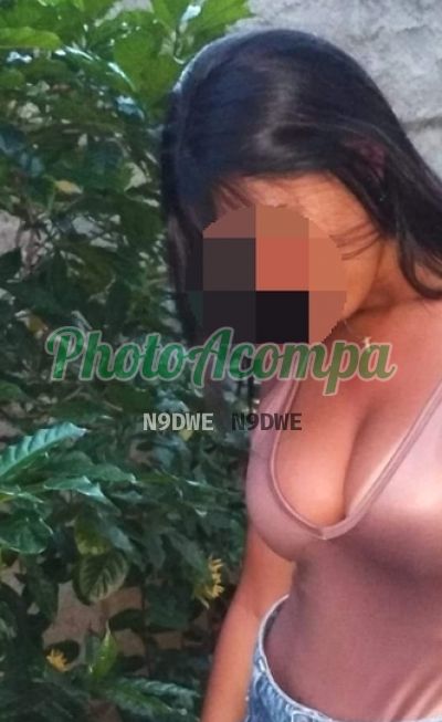 Talita, garota de programa no Recreio dos Bandeirantes (RJ)