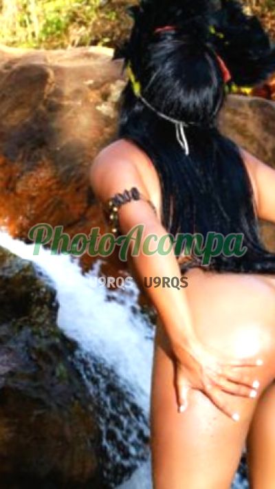 Esmeralda, garota de programa em Recife