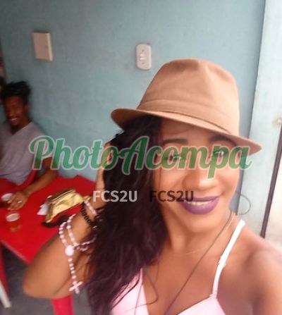 Pocahontas, garota de programa em Copacabana (RJ)