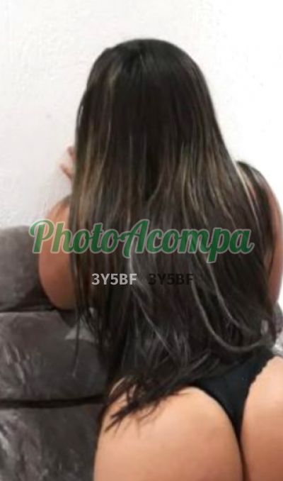 Alinne Dantas, garota de programa em Paulista