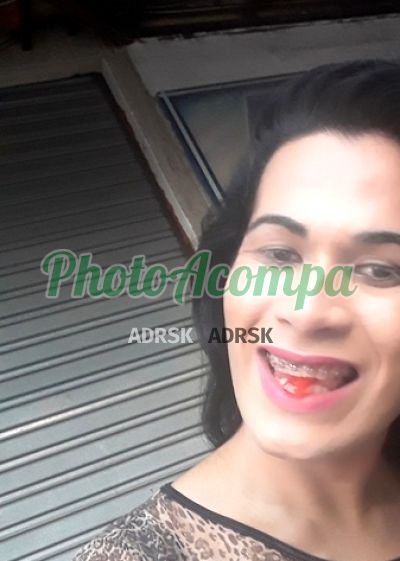 Isis, trans em Jacarepaguá (RJ)