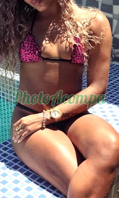 Bruninha, garota de programa em Armação (Salvador)