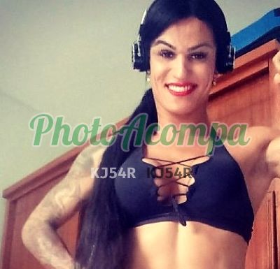 Emilly Weickert, trans no Centro (RJ)