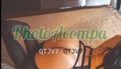 Monique, acompanhante em São José dos Campos