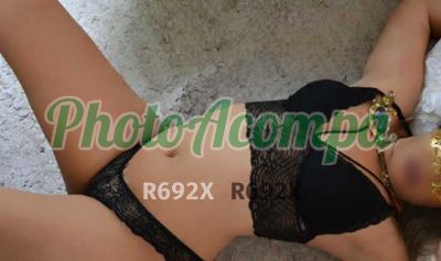 Carolina, escort em Recife