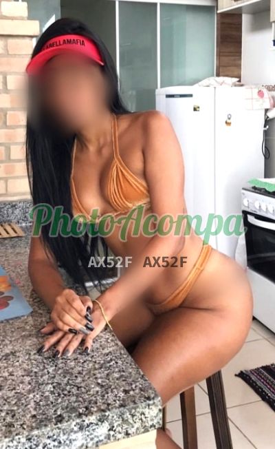 Paola, acompanhante no Recreio dos Bandeirantes (RJ)