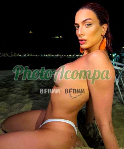 Luiza, travesti no Flamengo (RJ)