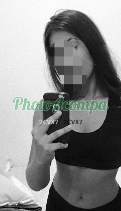 Júlia, garota de programa no Recreio dos Bandeirantes (RJ)