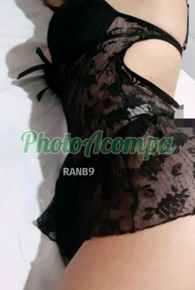 Carlinha, garota de programa no Recreio dos Bandeirantes (RJ)