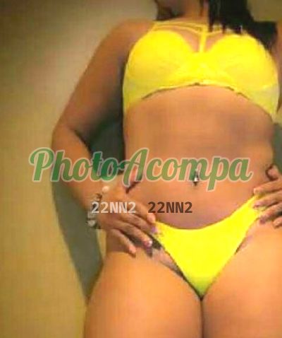 Vivi, garota de programa em Salvador