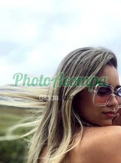 Aline, garota de programa em Copacabana (RJ)