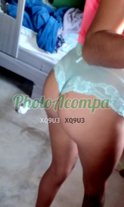 Micaelly, travesti em Campinas