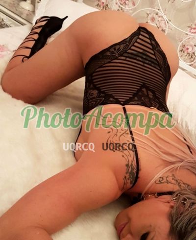 Karoll, travesti no Centro (Curitiba)