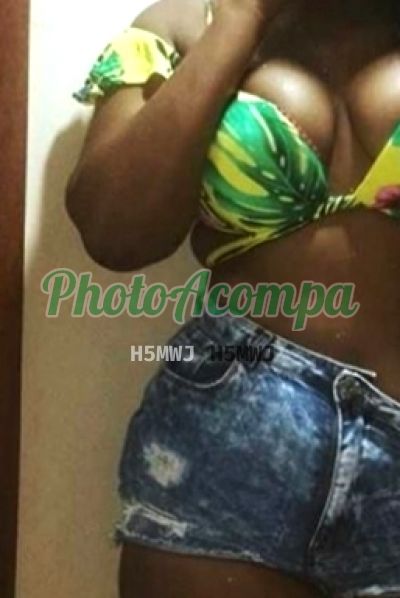 Carol Brandão, escort em Armação (Salvador)