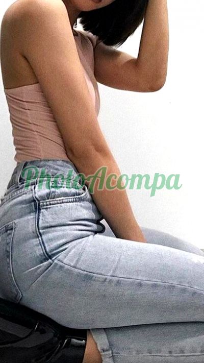 Laura, garota de programa em São Paulo