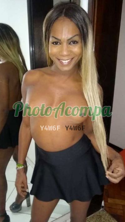 Letícia Vendramini, travesti no Rio de Janeiro