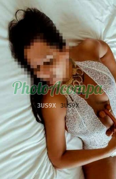 Júlia, acompanhante em Campo Grande