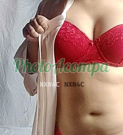 Beatriz Goulart, garota de programa em Recife