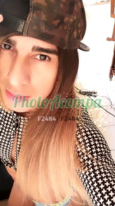 Lauren, transex na Consolação (SP)