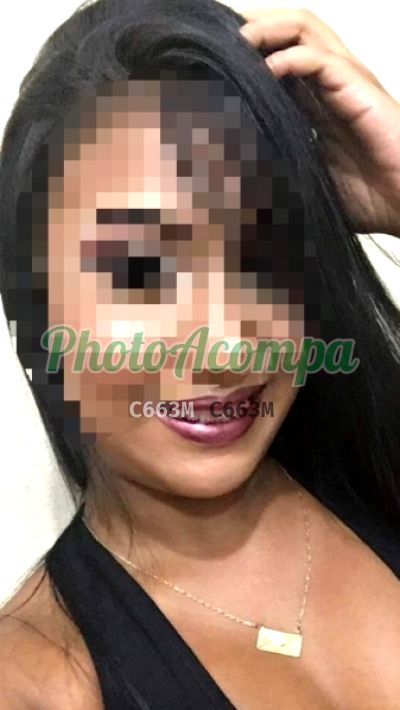 Bia, garota de programa no Recreio dos Bandeirantes (RJ)