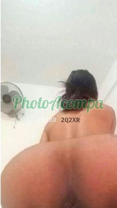 Renata, transex no Centro (RJ)