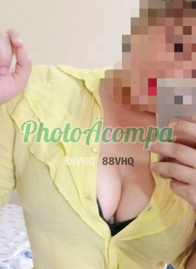 Ayla, escort no Guarujá
