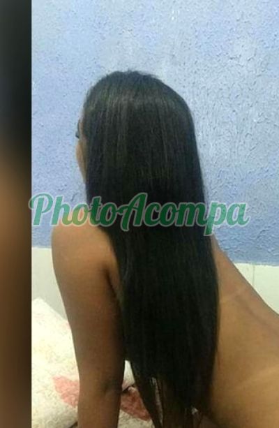 Aline, garota de programa em Recife