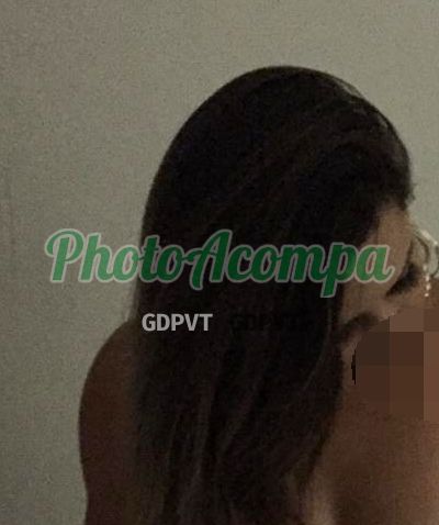 Clarinha, garota de programa em Água Verde (Curitiba)