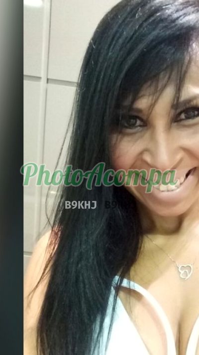 Julia Vasconcellos, acompanhante em São Paulo