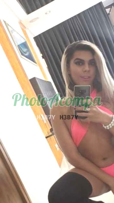 Alerquina, transex em Santos